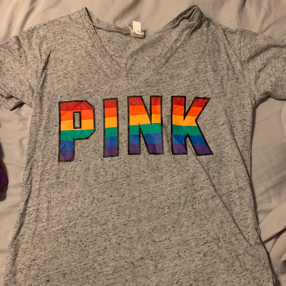 Pride Vneck
